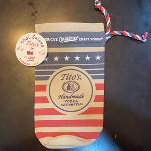 Tito’s canvas bottle bags